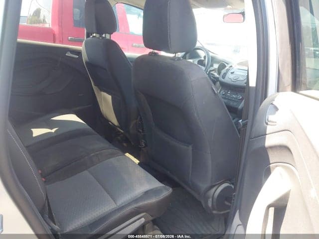 2017 FORD ESCAPE SE 8