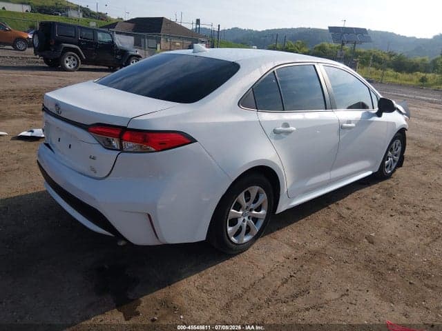 2021 TOYOTA COROLLA LE 4