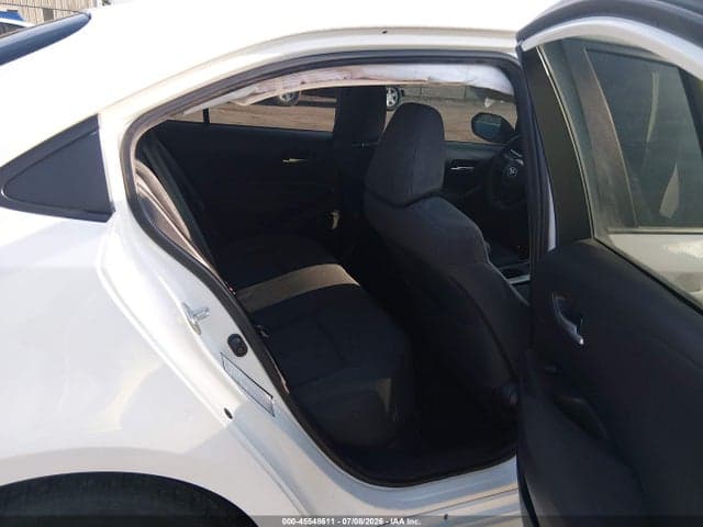 2021 TOYOTA COROLLA LE 8