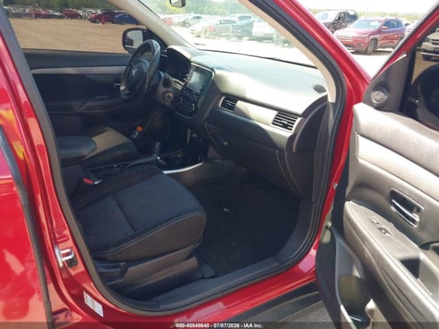 2018 MITSUBISHI OUTLANDER ES 5