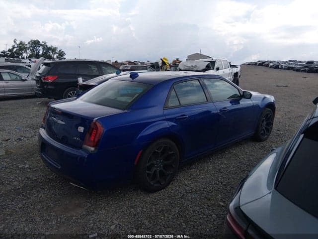 2019 CHRYSLER 300 300S 14