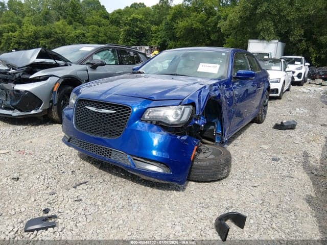 2019 CHRYSLER 300 300S 6