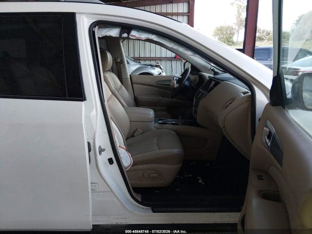 2017 NISSAN PATHFINDER SL 5