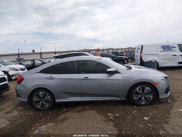 2018 HONDA CIVIC EX-T 13