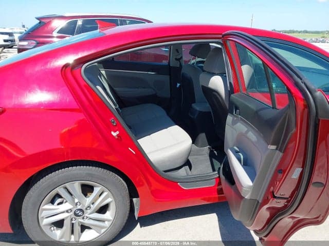 2020 HYUNDAI ELANTRA SEL 8