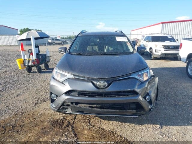 2017 TOYOTA RAV4 XLE 12