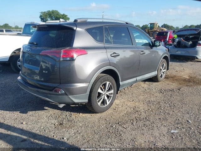 2017 TOYOTA RAV4 XLE 4
