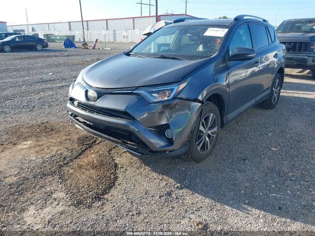 2017 TOYOTA RAV4 XLE 6