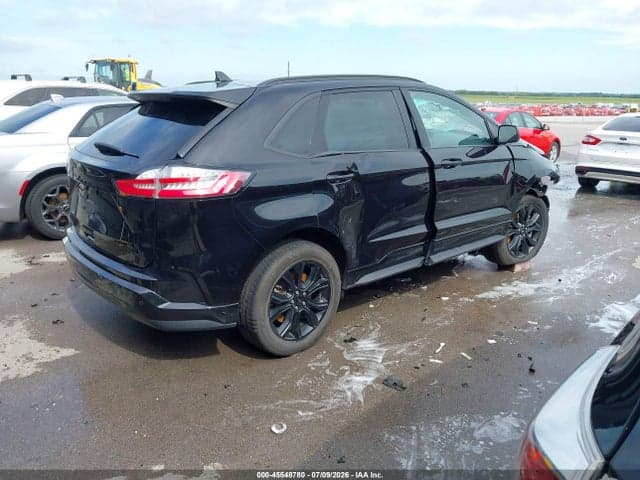2022 FORD EDGE SE 4