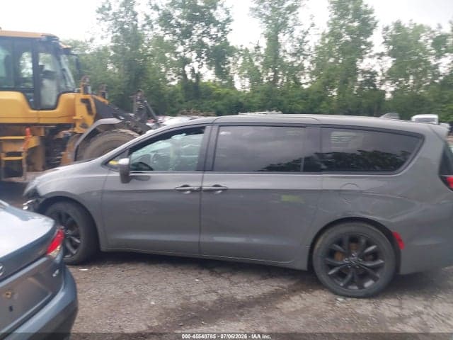 2020 CHRYSLER PACIFICA TOURING L PLUS 15