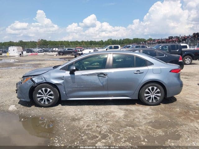 2022 TOYOTA COROLLA HYBRID LE 14
