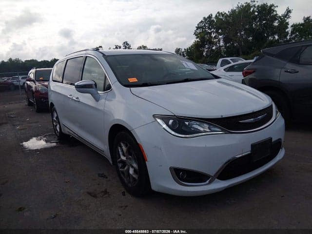 2019 CHRYSLER PACIFICA LIMITED 1