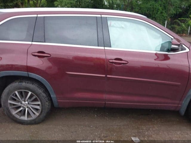 2018 TOYOTA HIGHLANDER XLE 13