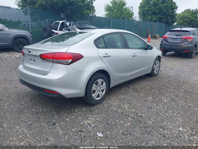 2017 KIA FORTE LX 4