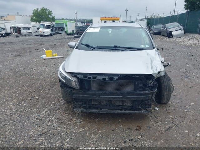 2017 KIA FORTE LX 6