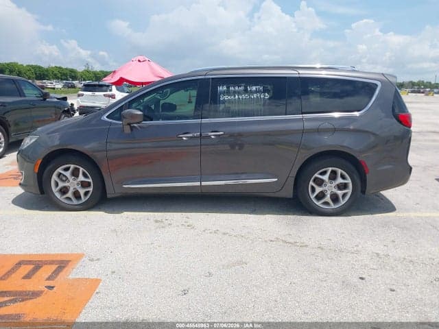 2019 CHRYSLER PACIFICA TOURING L PLUS 14