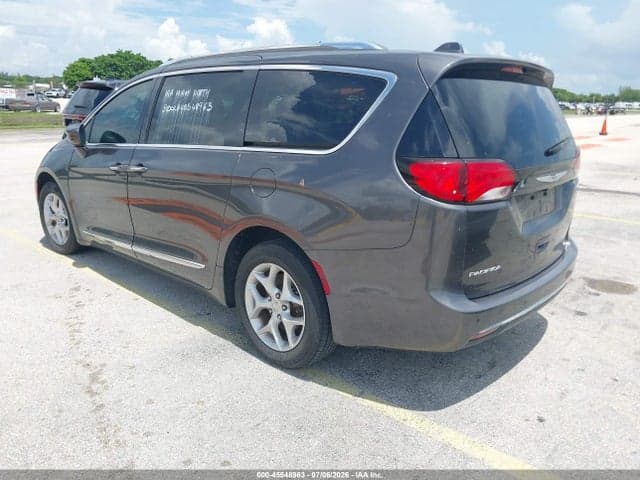2019 CHRYSLER PACIFICA TOURING L PLUS 3