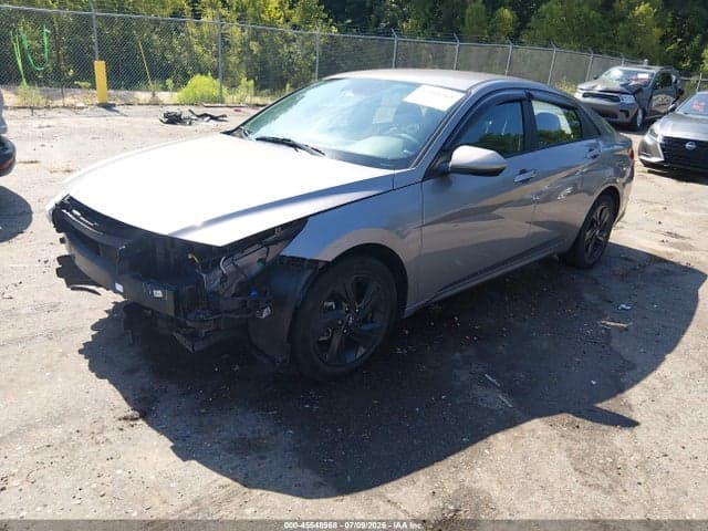 2021 HYUNDAI ELANTRA SEL 2
