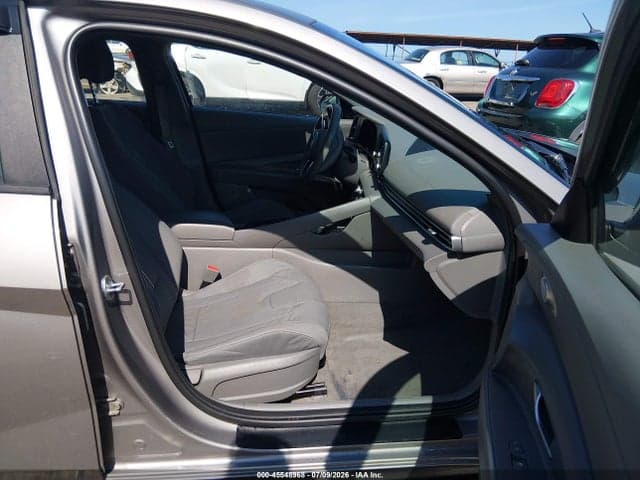 2021 HYUNDAI ELANTRA SEL 5