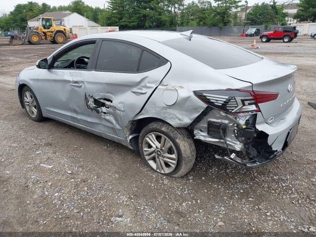 2020 HYUNDAI ELANTRA SEL 3