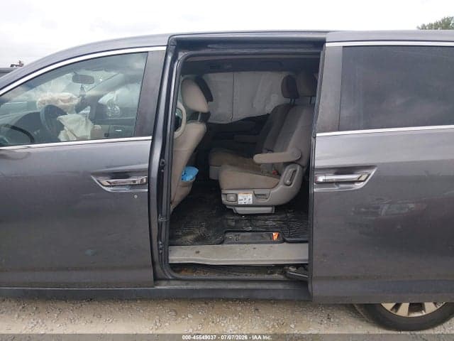 2017 HONDA ODYSSEY SE 8