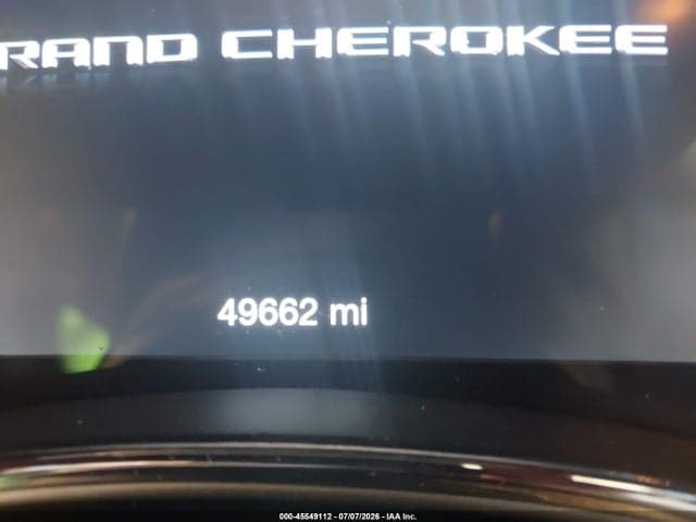 2021 JEEP GRAND CHEROKEE LAREDO E 4X4 16