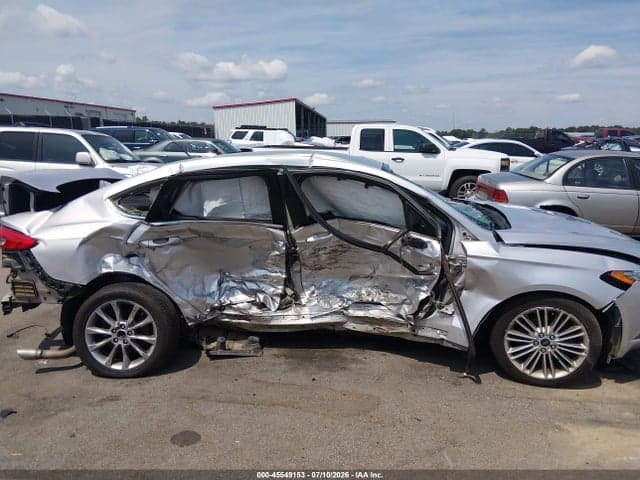 2017 FORD FUSION SE 6