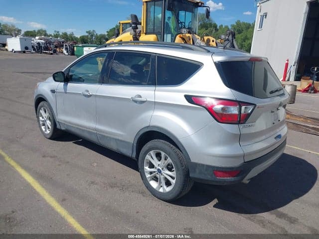 2018 FORD ESCAPE SE 3