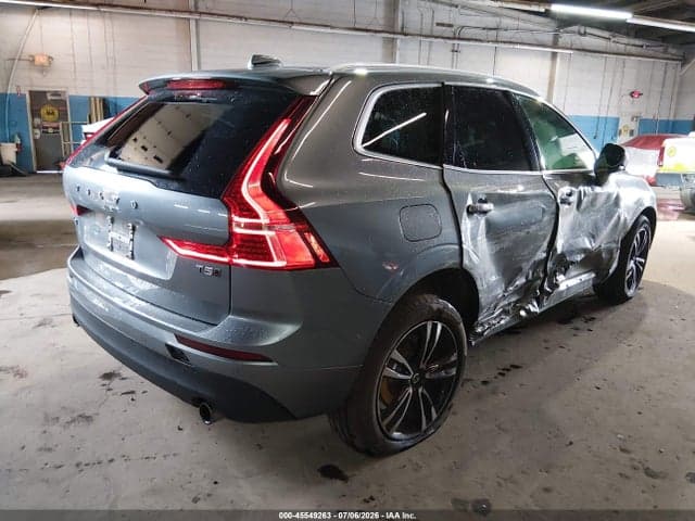 2021 VOLVO XC60 T5 MOMENTUM 6