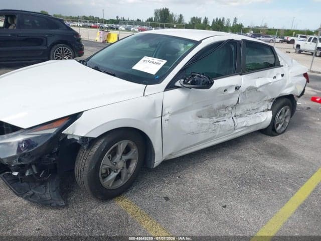 2023 HYUNDAI ELANTRA SE 6