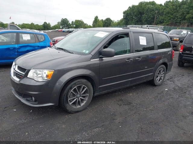 2017 DODGE GRAND CARAVAN SXT 2