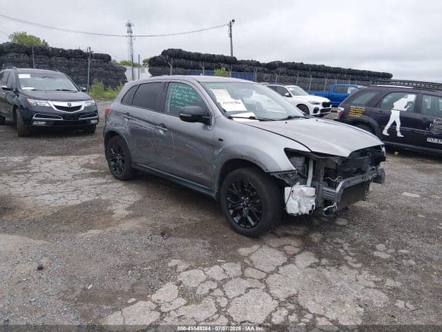 2018 MITSUBISHI OUTLANDER SPORT 2.0 LE