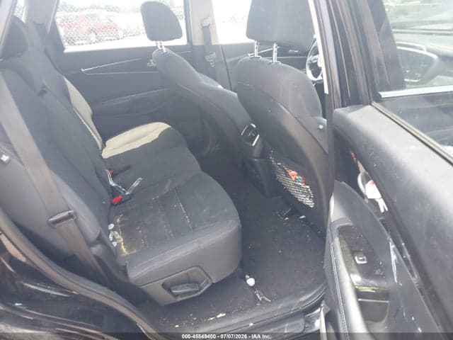 2017 KIA SORENTO 2.4L LX 8