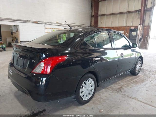 2019 NISSAN VERSA 1.6 SV 4