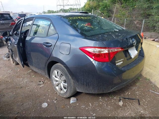 2019 TOYOTA COROLLA LE 3