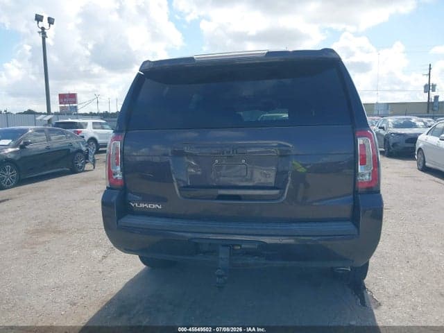 2017 GMC YUKON SLT 16