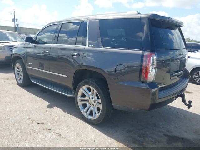 2017 GMC YUKON SLT 3