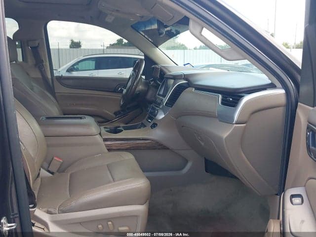2017 GMC YUKON SLT 5