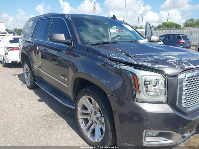 2017 GMC YUKON SLT 6