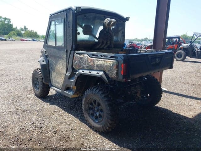 2025 CAN-AM DEFENDER X MR HD10 3
