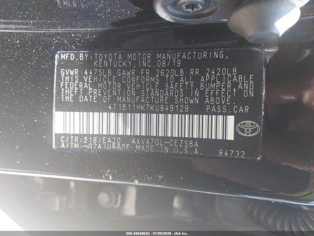 2019 TOYOTA CAMRY SE 9