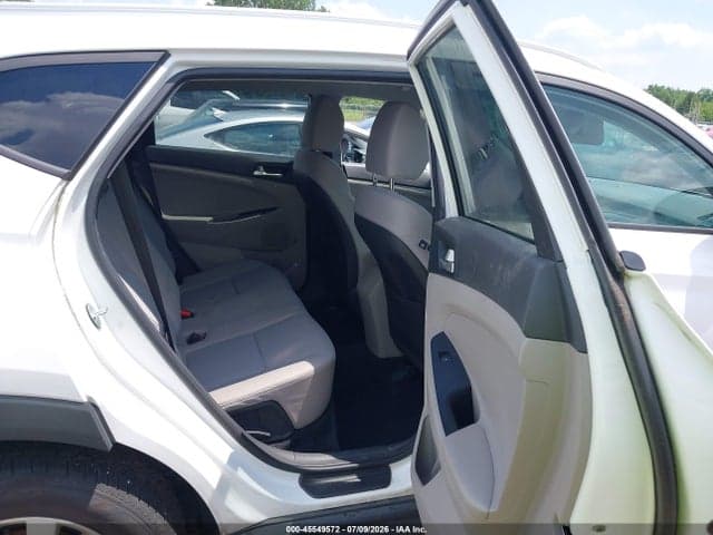 2020 HYUNDAI TUCSON VALUE 8