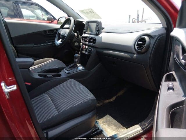 2021 HYUNDAI KONA SE 5