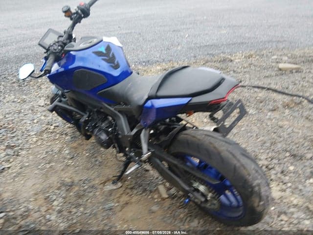 2025 YAMAHA MT09 3