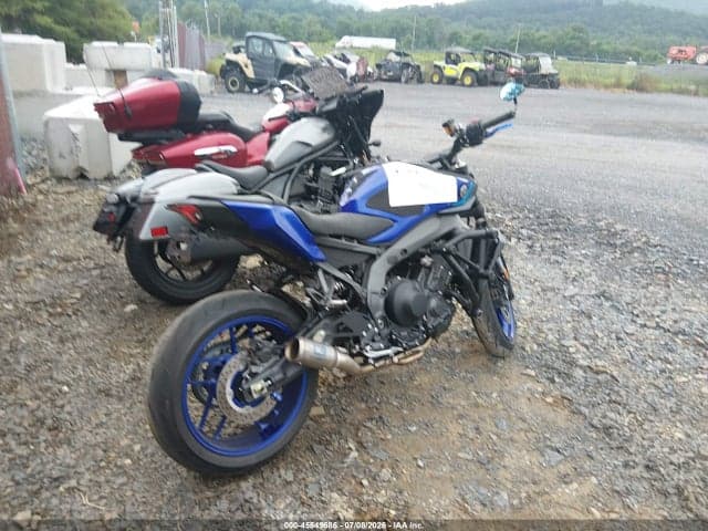 2025 YAMAHA MT09 4