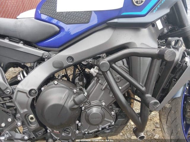 2025 YAMAHA MT09 8