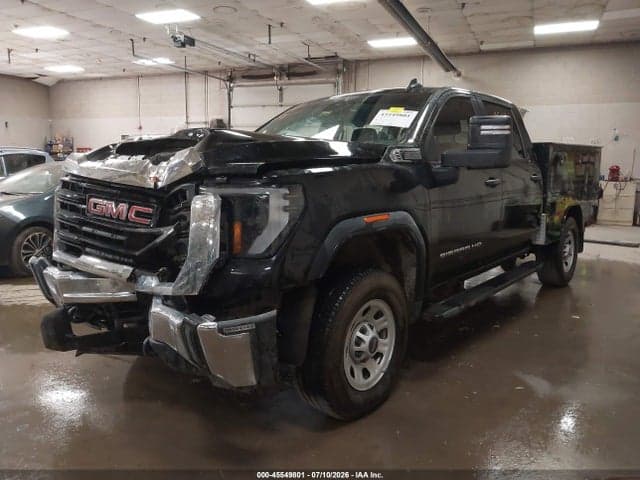 2025 GMC SIERRA 2500HD 4WD STANDARD BED PRO 2