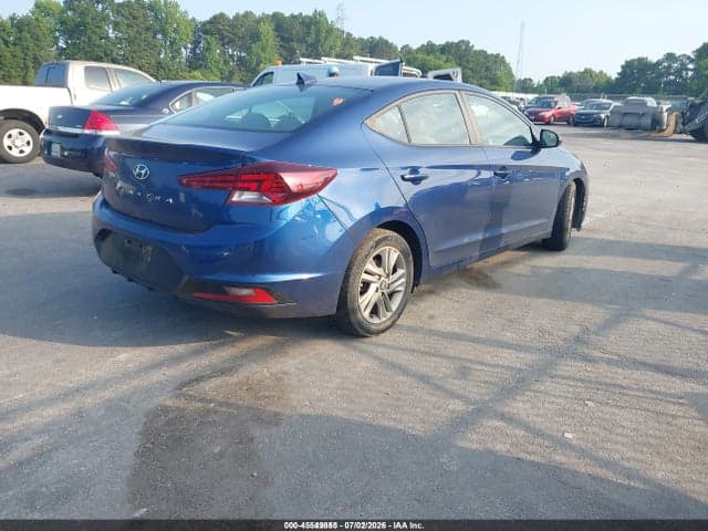 2019 HYUNDAI ELANTRA SEL 4