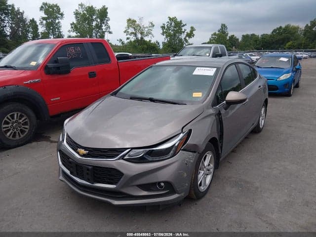 2017 CHEVROLET CRUZE LT AUTO 2