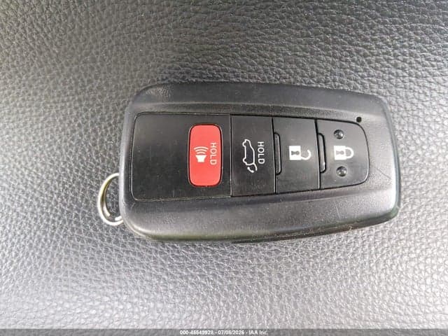 2019 TOYOTA RAV4 LIMITED 11